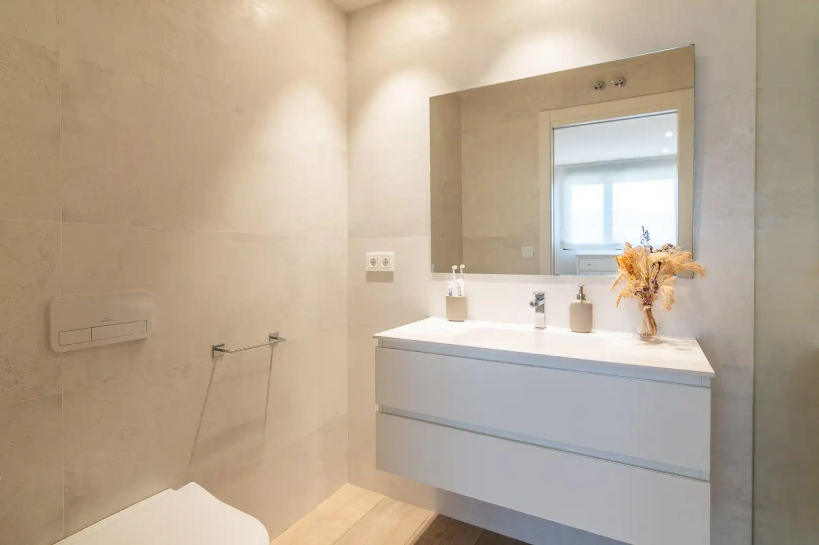 Bathroom of Flat for sale in Aranguren  with Air Conditioner, Heating and Terrace