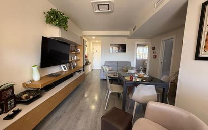 Sala d'estar de Pis en venda en Algarrobo amb Parquet, Terrassa i Piscina comunitària