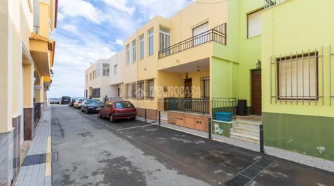 Foto 5 de Casa adosada en venta en Antas, Almería