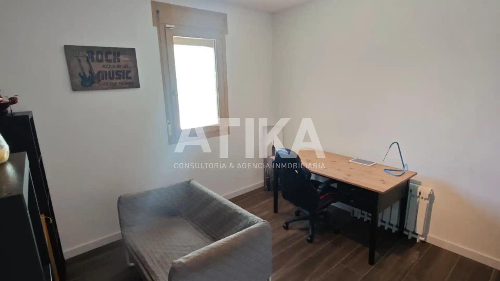 Bedroom of Houses for sale in Ontinyent  with Air Conditioner, Heating and Private garden