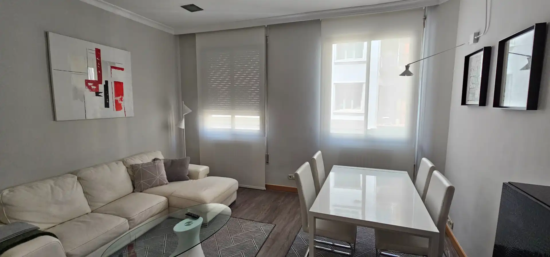 Living room of Flat for rent in Madrid  with Air Conditioner, Heating and Furnished