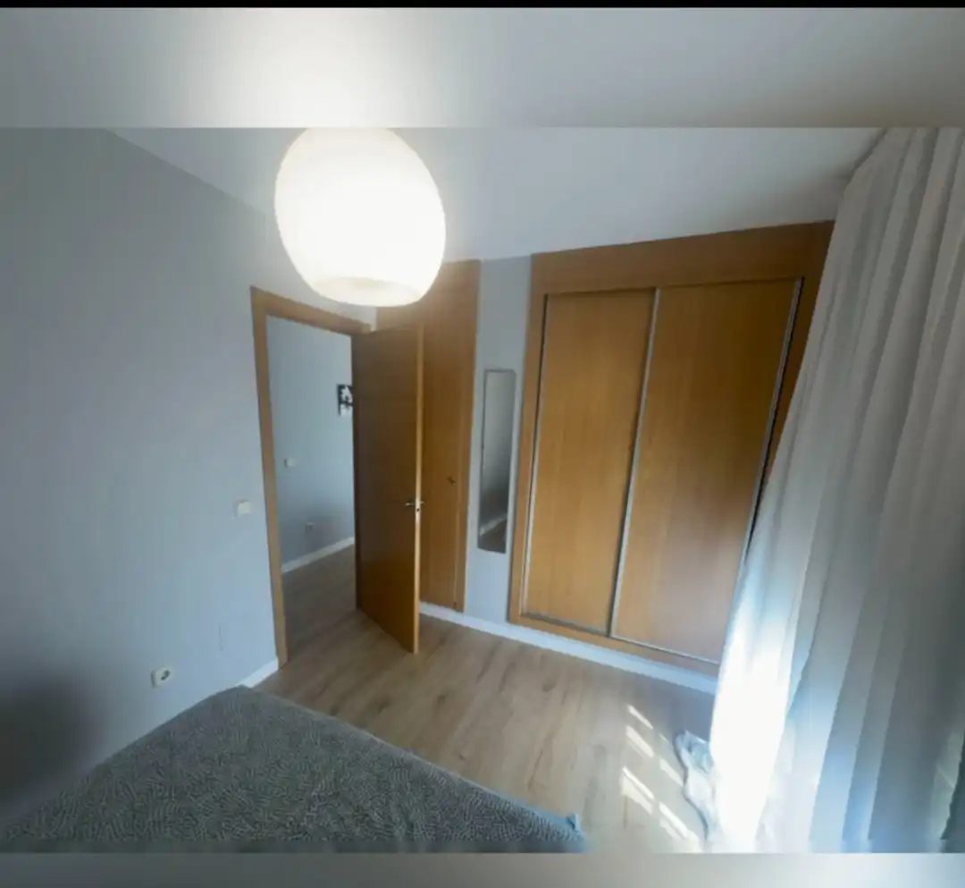 Schlafzimmer von Wohnungen zur Miete in Toledo mit Klimaanlage, Heizung und Parkett