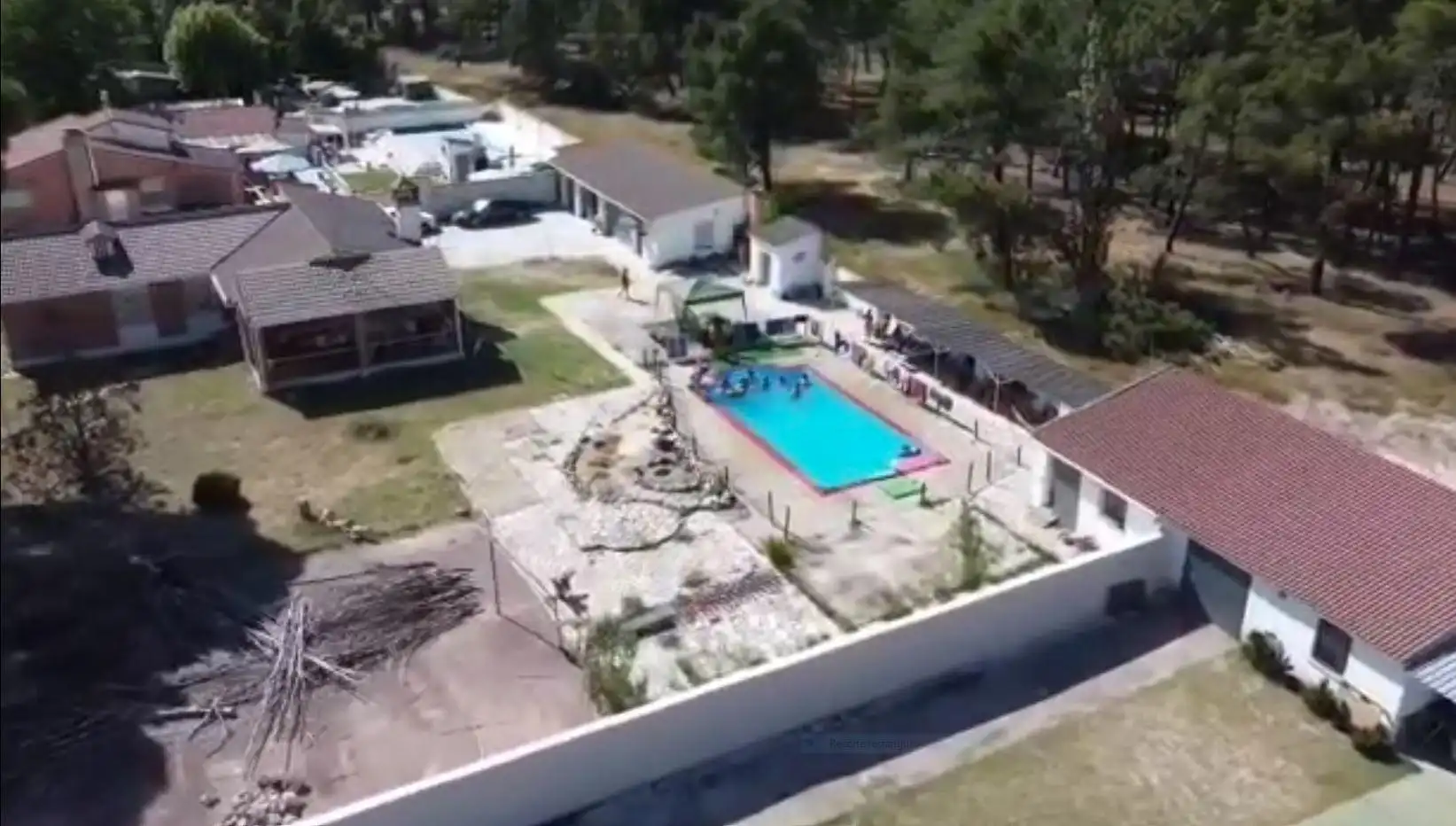 Piscina de Casa o chalet en venta en Mojados con Calefacción, Jardín privado y Terraza