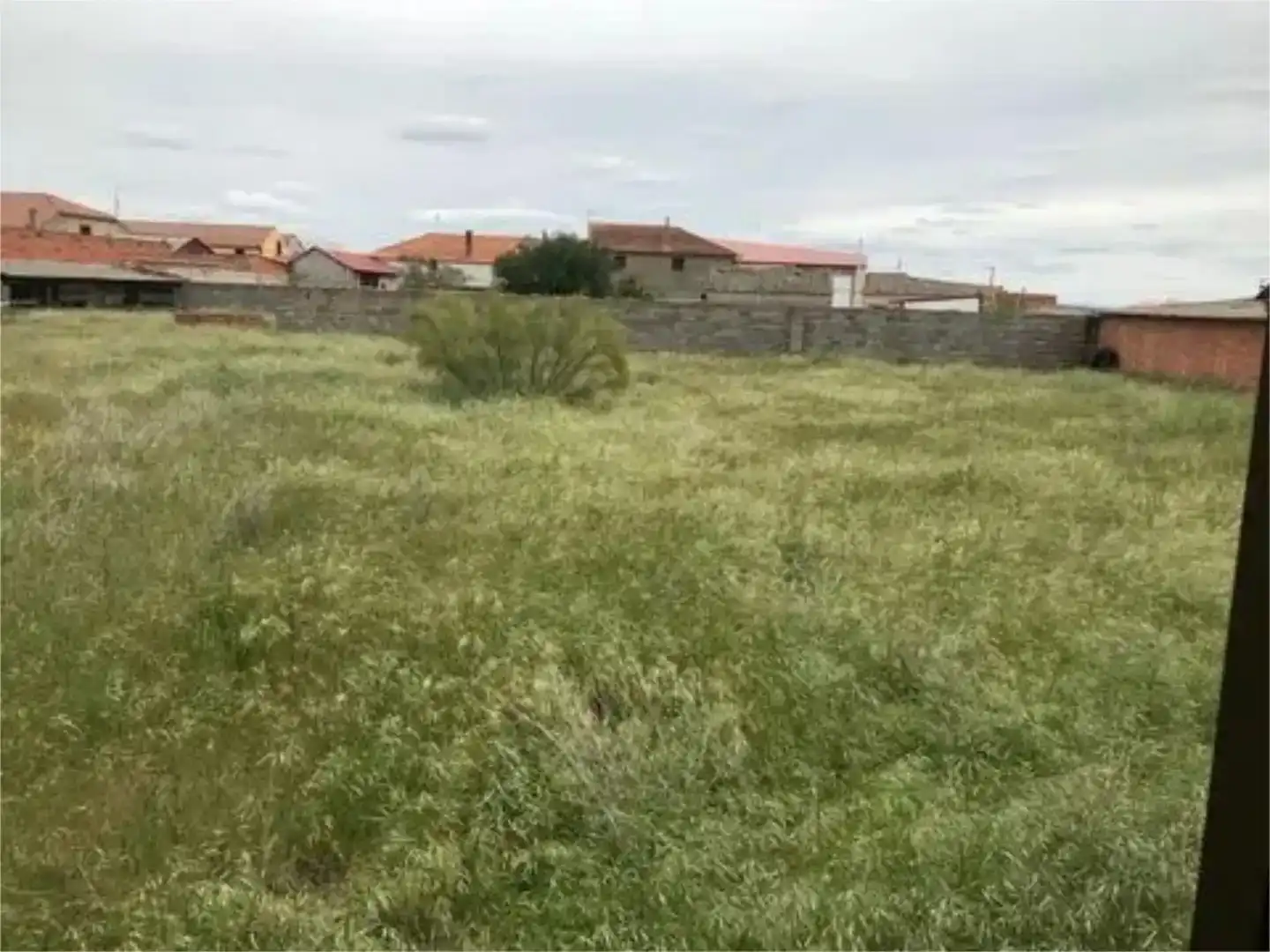 Finca rústica en venta en Cuéllar con Jardín privado y Amueblado
