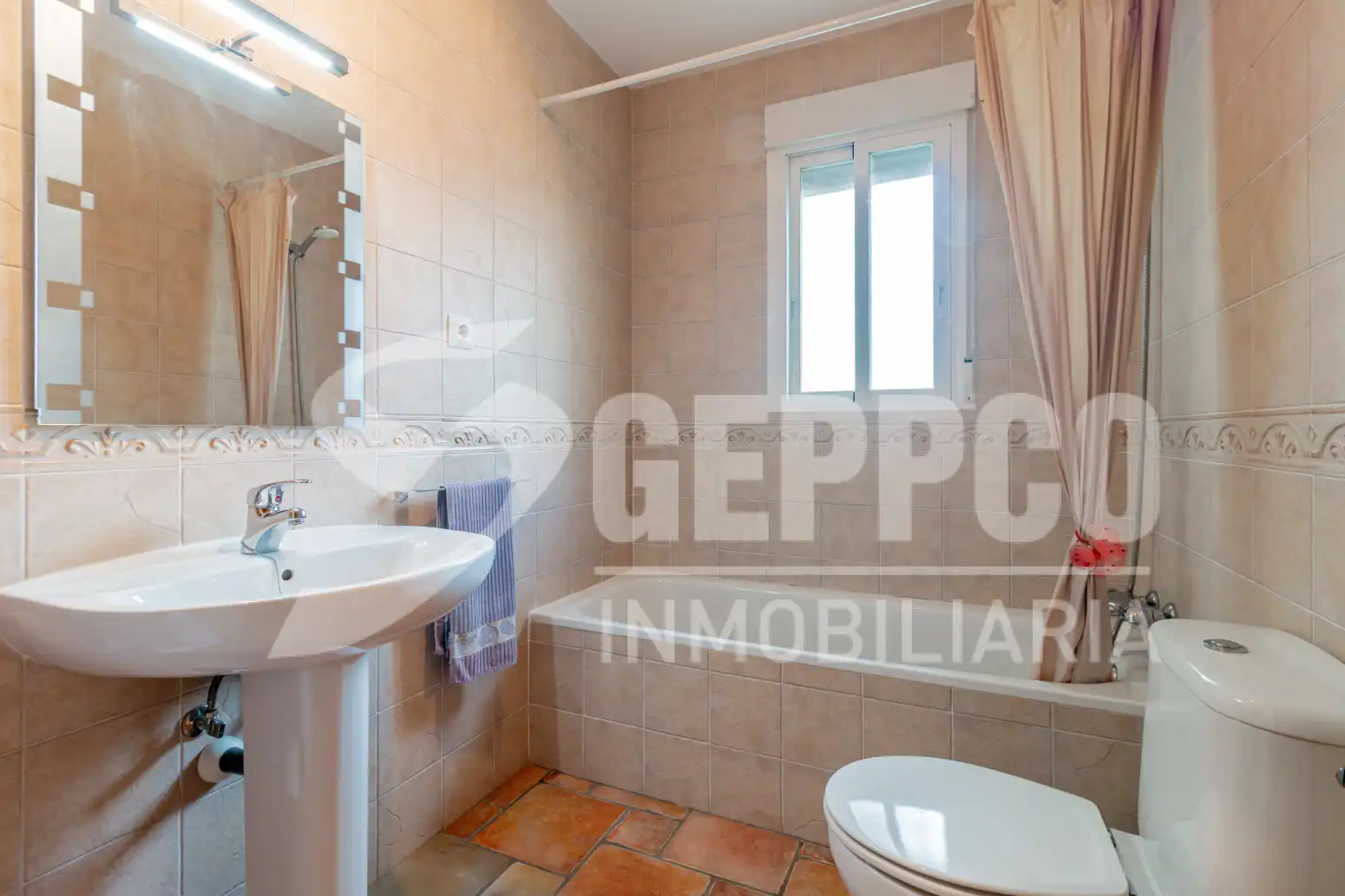 Bathroom of Houses for sale in Illana  with Heating and Private garden