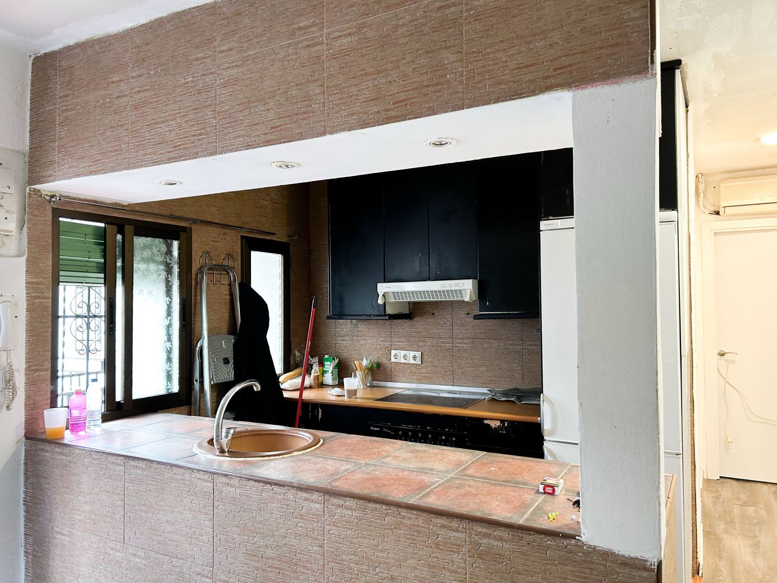 Cocina de Piso en venta en  Madrid Capital