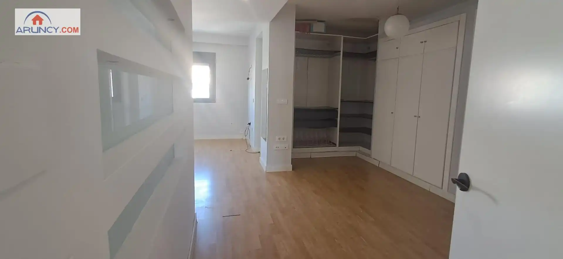 Dormitori de Casa adosada en venda en Espartinas amb Aire condicionat, Calefacció i Jardí privat