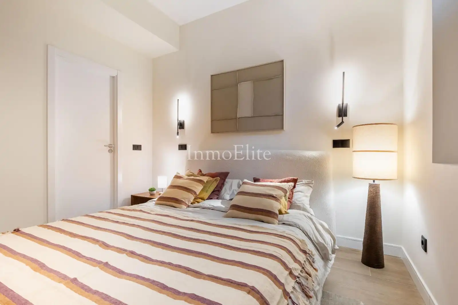 Flat with lift for sale in Diego de León, imagen 22