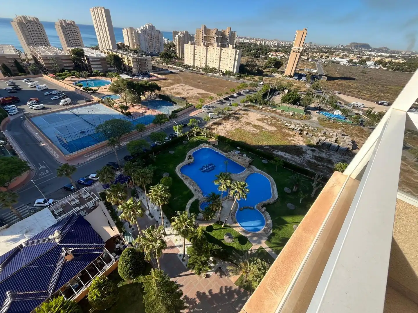 Schwimmbecken von Wohnung zur Miete in El Campello mit Balkon und Gemeinschaftspool