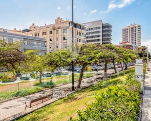 Vista exterior de Pis en venda en Las Palmas de Gran Canaria amb Traster