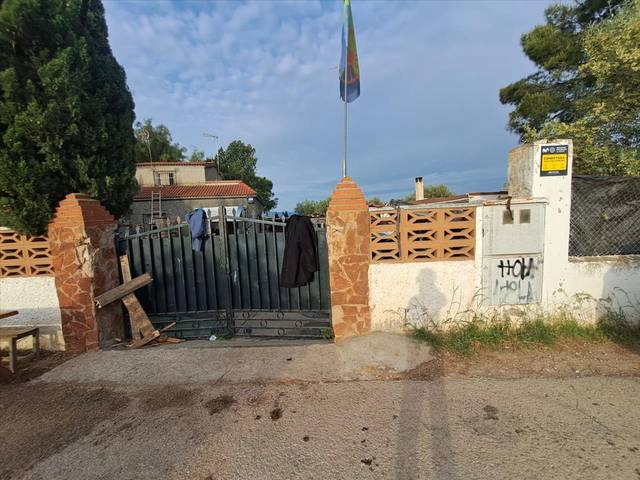 Casa-chalet en Venta en Disaminados P47 en Domeño