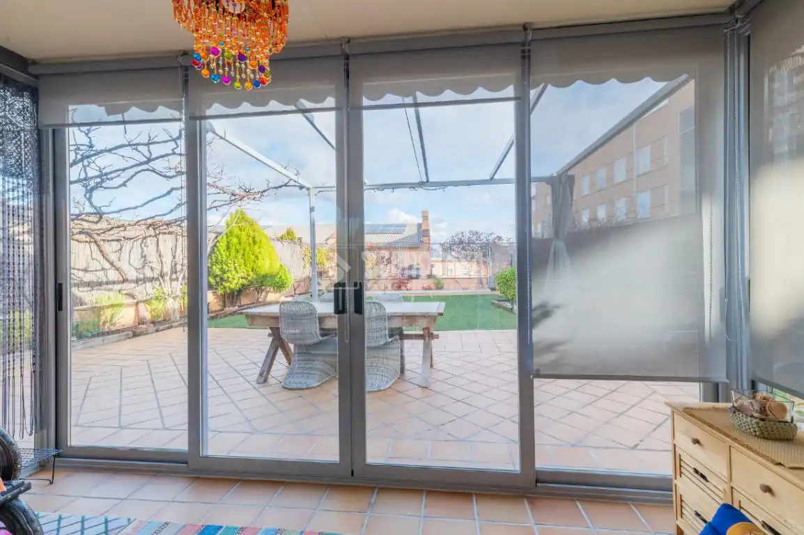 Casa bifamiliare con terrazza in vendita a Las Castañeras - Bulevar, imagen 3