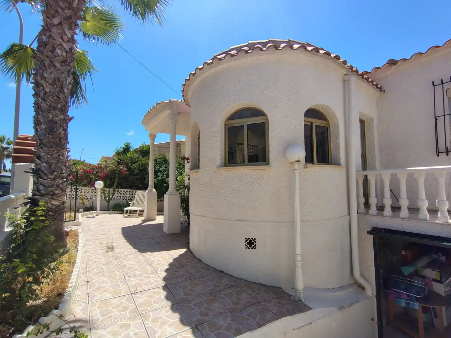 Außenansicht von Haus oder Chalet zum Verkauf in San Fulgencio mit Klimaanlage, Privatgarten und Terrasse