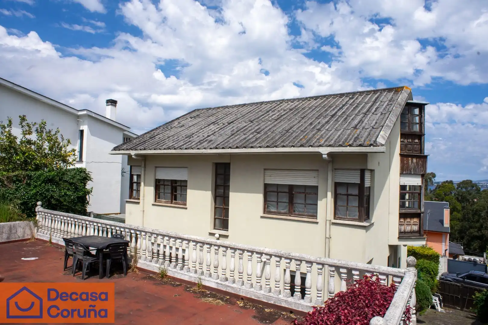 Vista exterior de Casa o chalet en venta en Oleiros con Calefacción, Jardín privado y Terraza