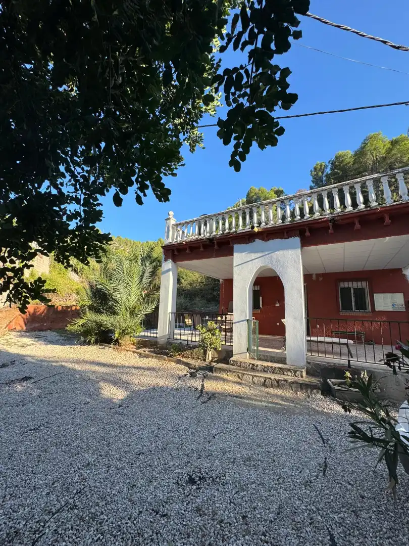 Vista exterior de Casa o chalet en venta en Vilallonga / Villalonga con Aire acondicionado, Jardín privado y Terraza