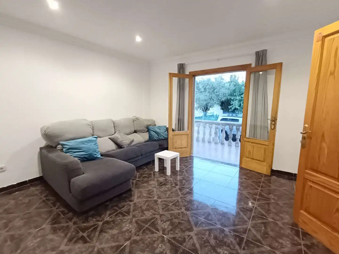 Wohnzimmer von Erdgeschoss zur Miete in Alcúdia mit Terrasse, Möbliert und Balkon