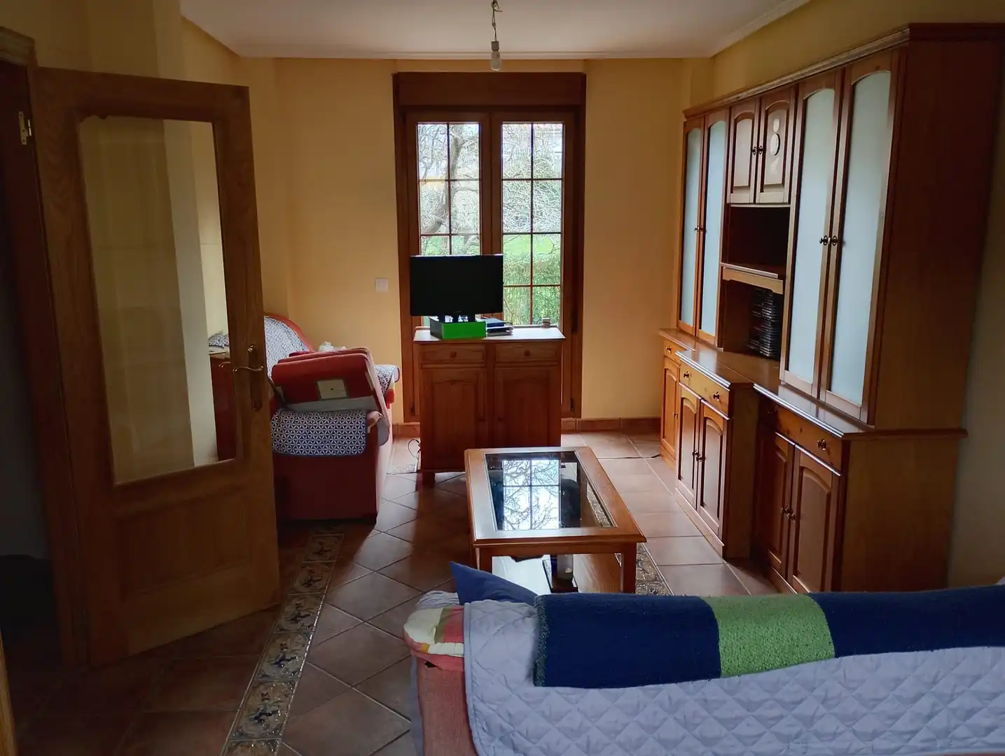 Sala de estar de Casa o chalet en venta en Castro-Urdiales con Calefacción, Jardín privado y Terraza
