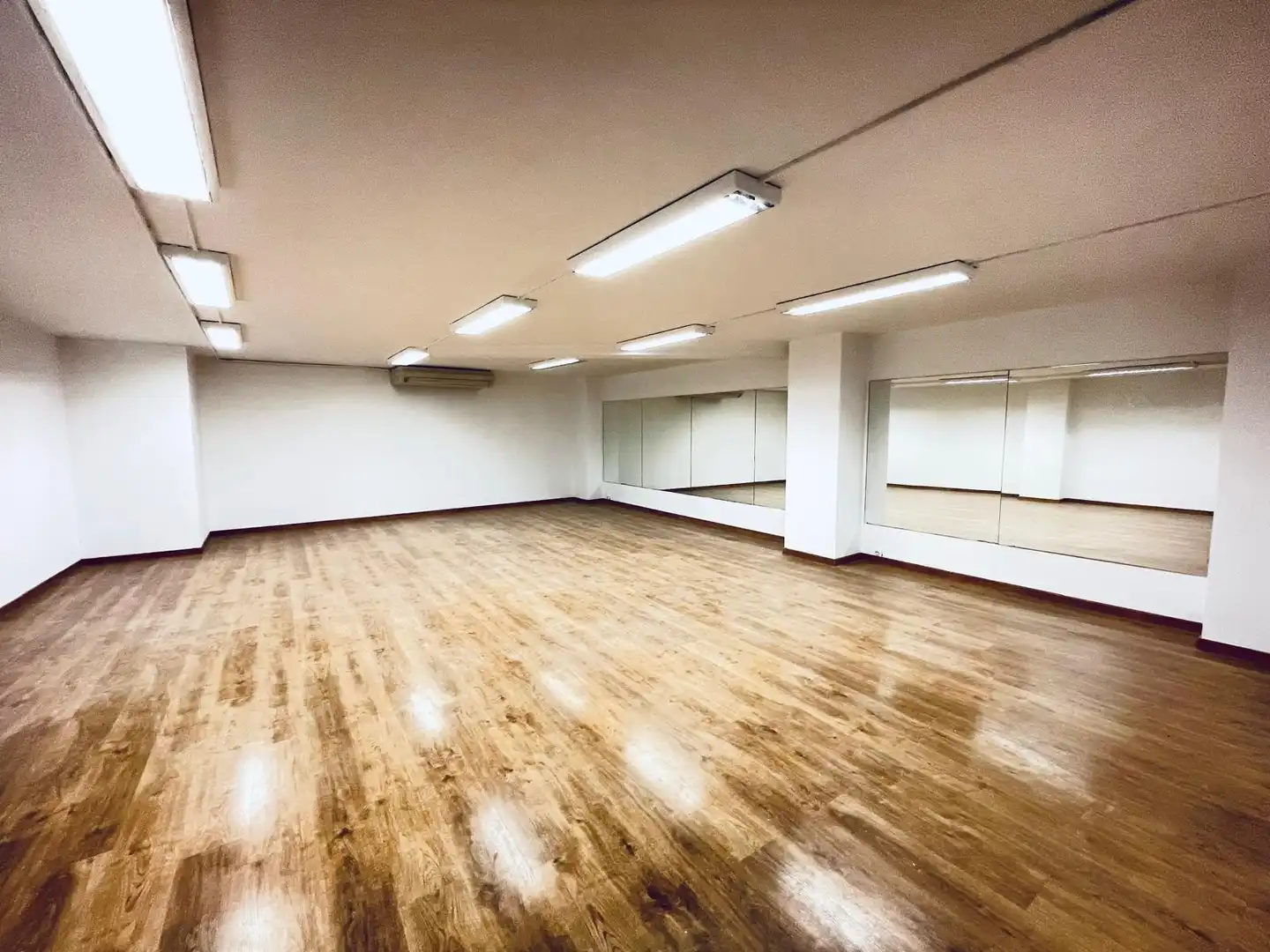Local comercial de lloguer a Eixample, imagen 30