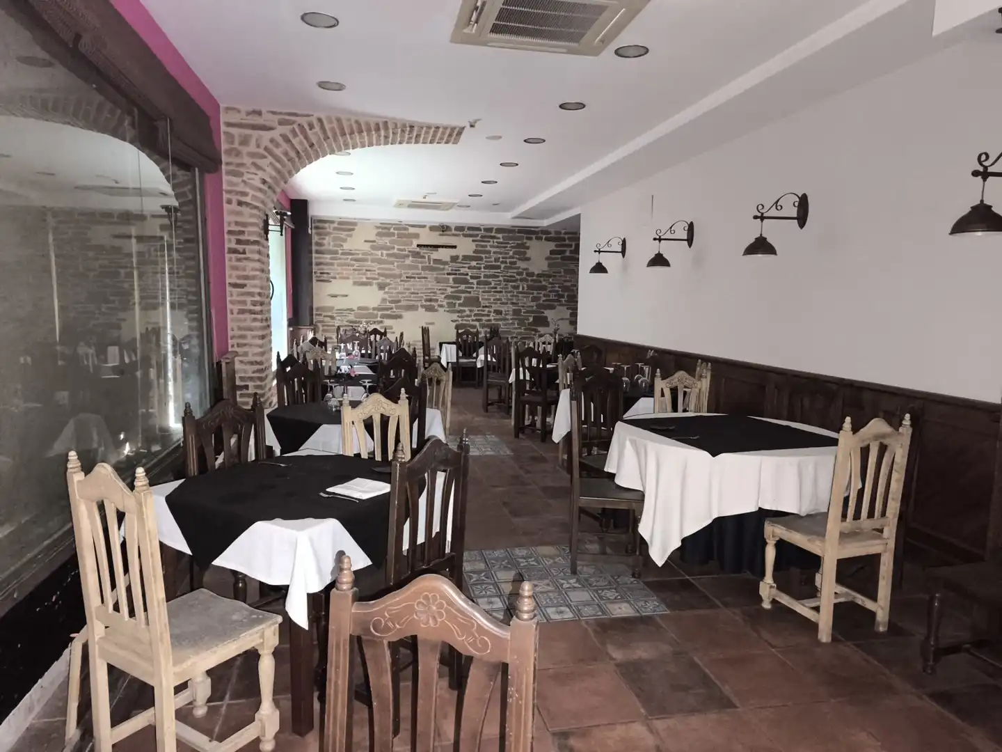 Commercial properties for sale in Laudio / Llodio  with Furnished