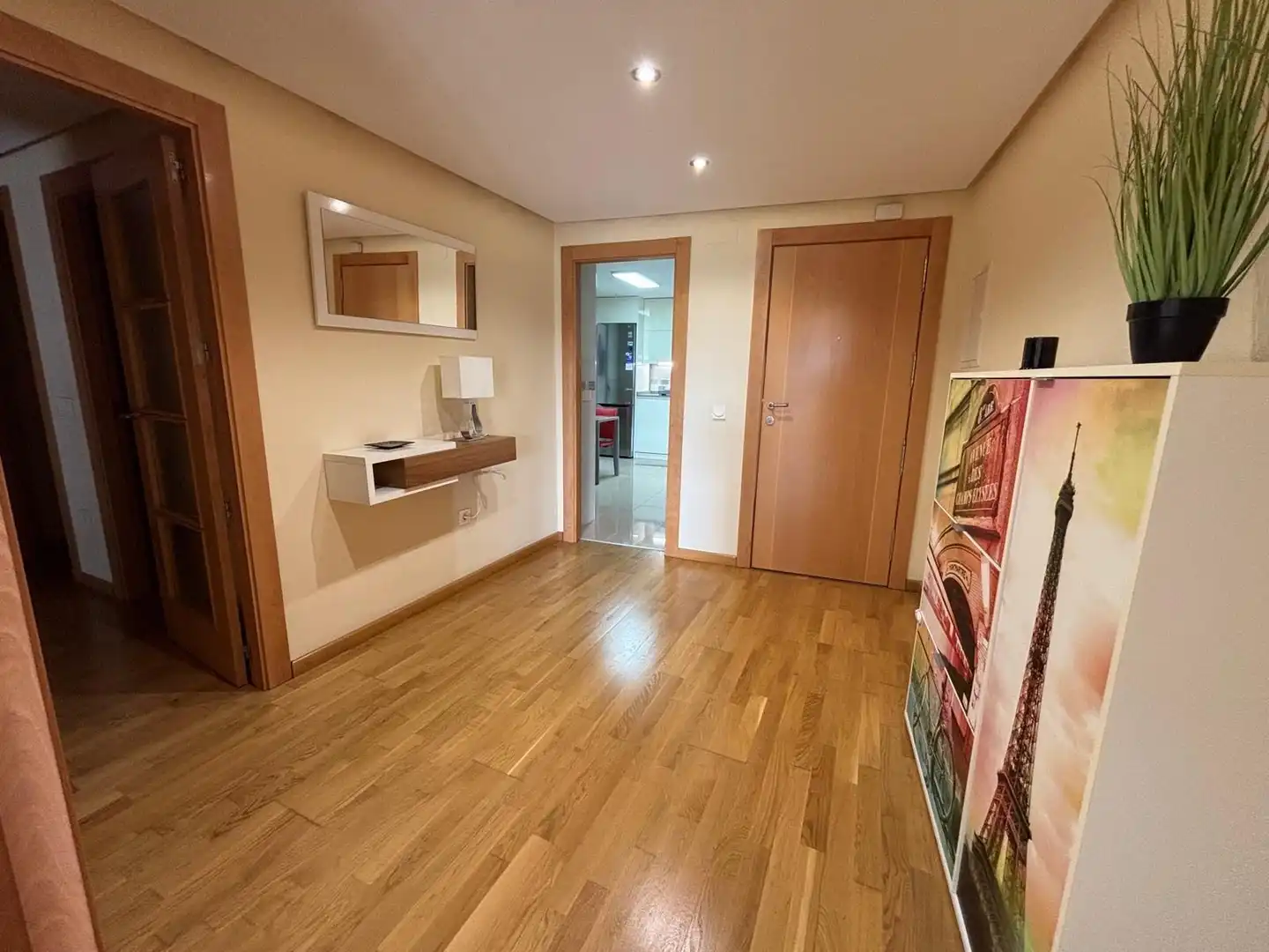 Flat with lift to rent in Calle Periodista Antonio Herrero, imagen 3
