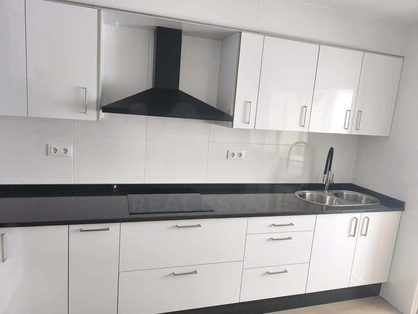 Cocina de Piso en venta en Ferrol con Calefacción y Terraza