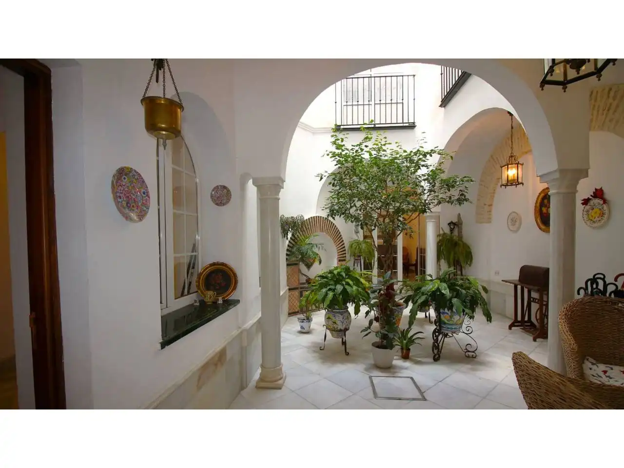 Houses for sale in Sevilla  with Air Conditioner, Heating and Terrace