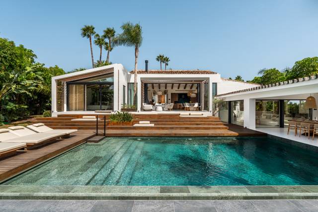 Casa-chalet en Venta en Nueva Andalucía centro