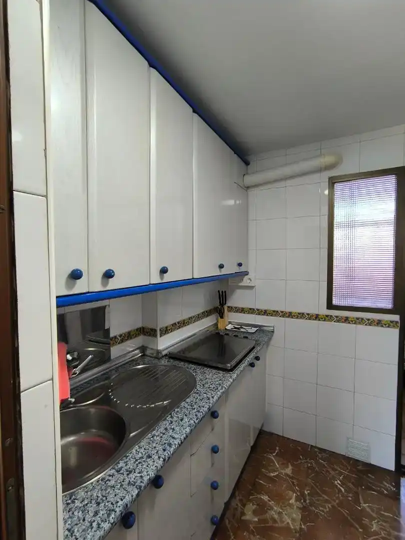 Kitchen of Flat for rent in Beiro