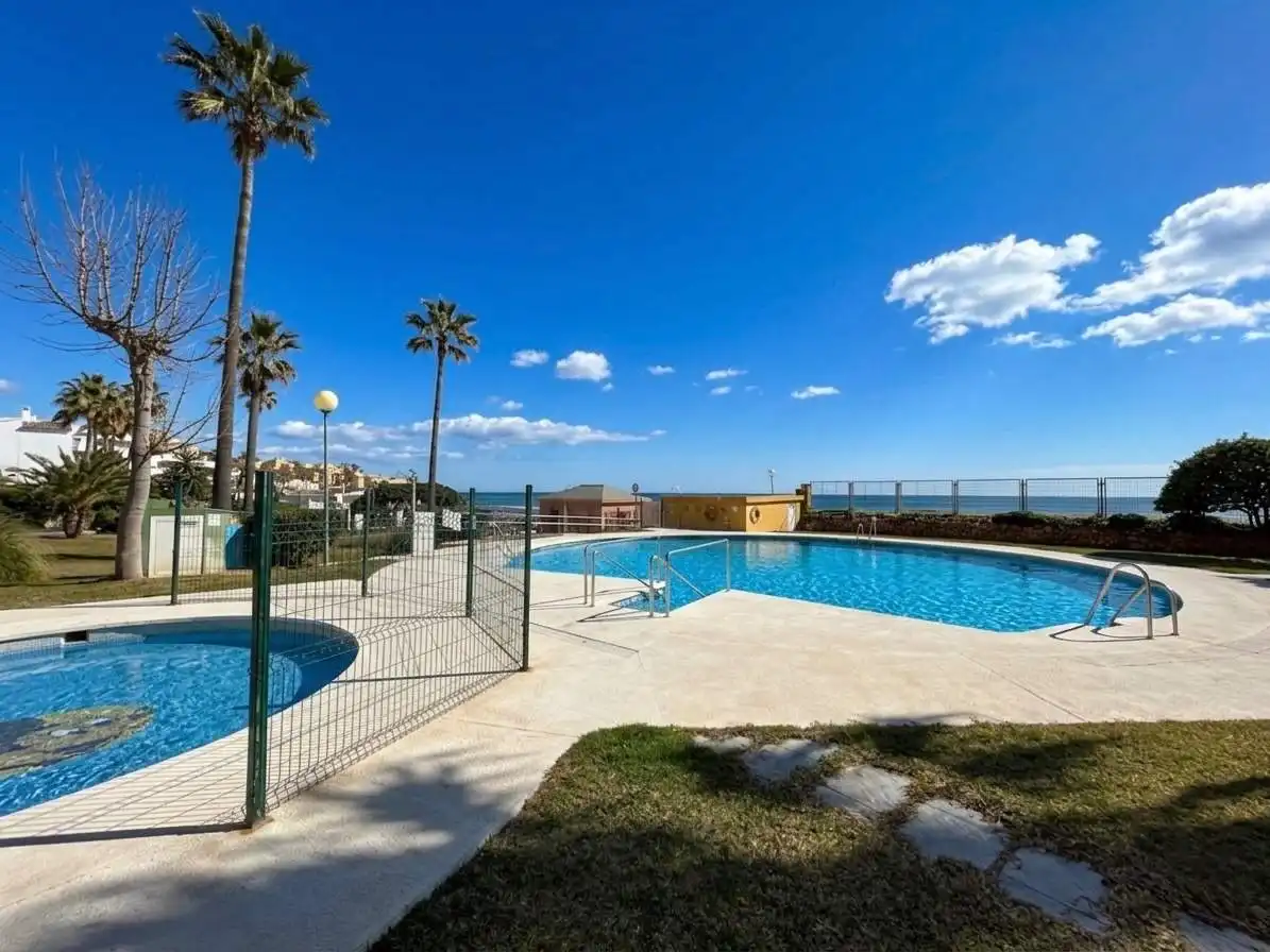 Vivienda con piscina en venta en Calle ALHAMAR, imagen 18
