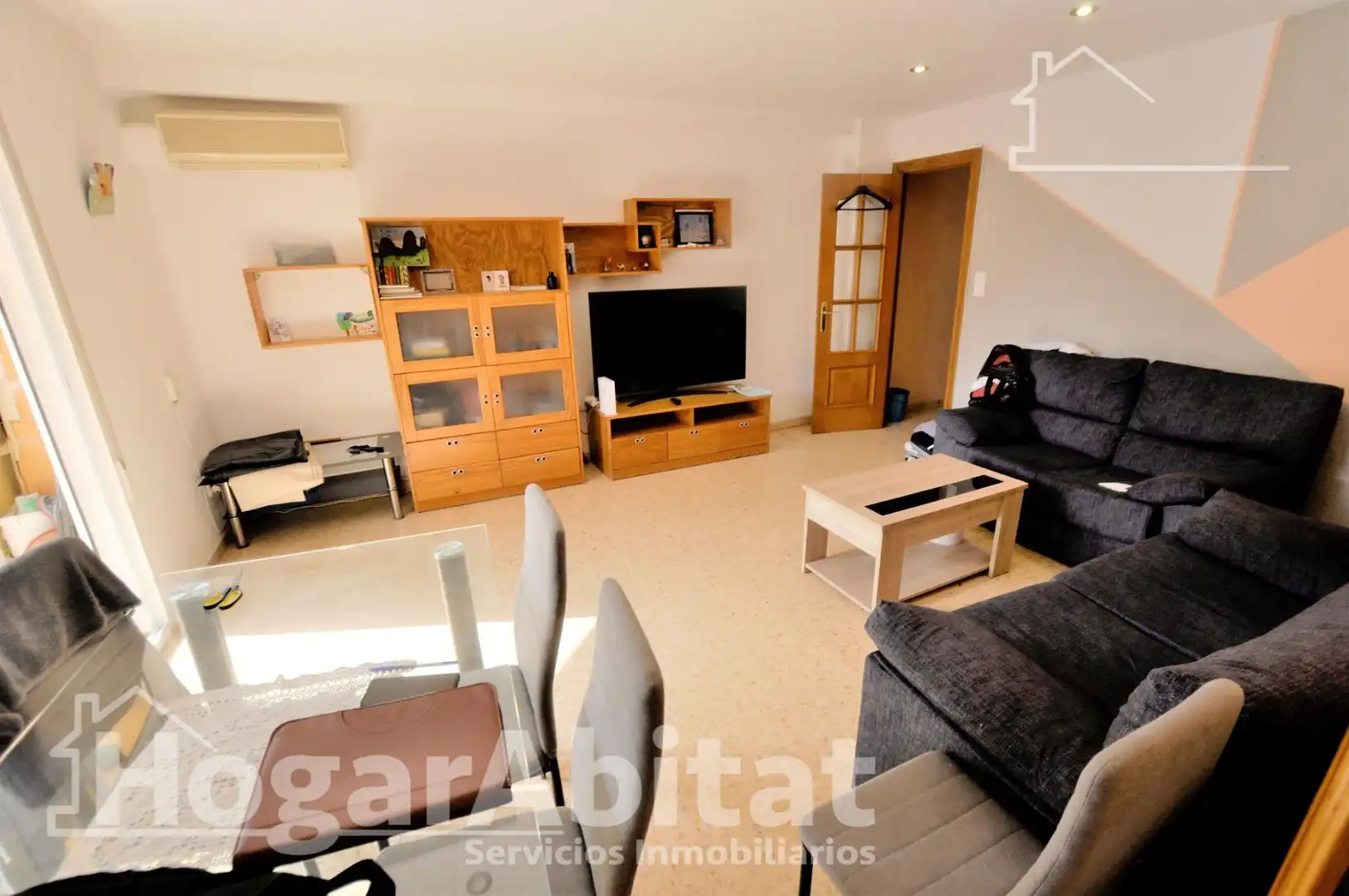 Sala de estar de Piso en venta en Burjassot con Aire acondicionado, Calefacción y Terraza
