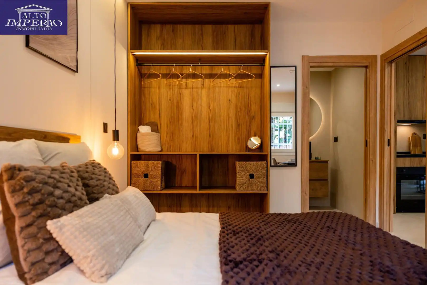 Habitación de Apartamento en venta en Granada con Aire acondicionado y Calefacción