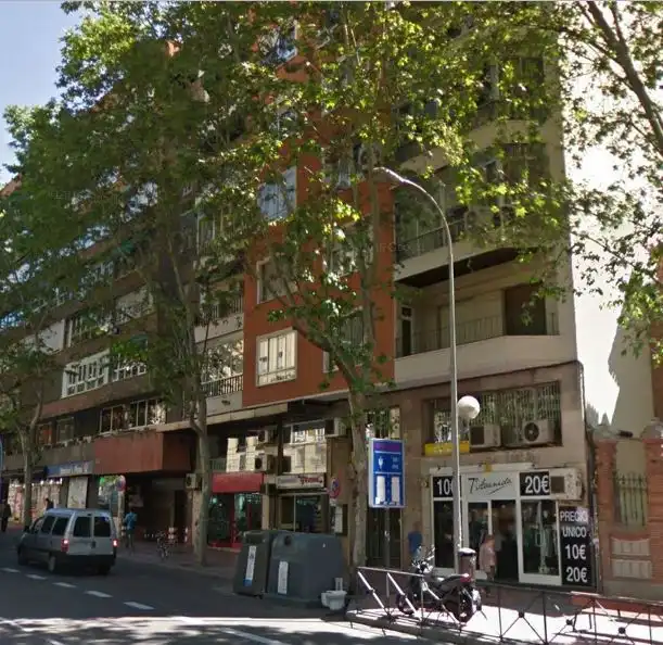 Vista exterior de Garaje en venta en Madrid