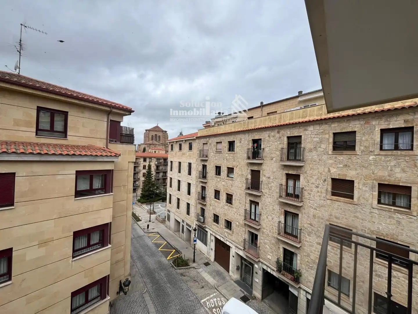 Vista exterior de Piso en venta en Salamanca con Calefacción, Terraza y Balcón