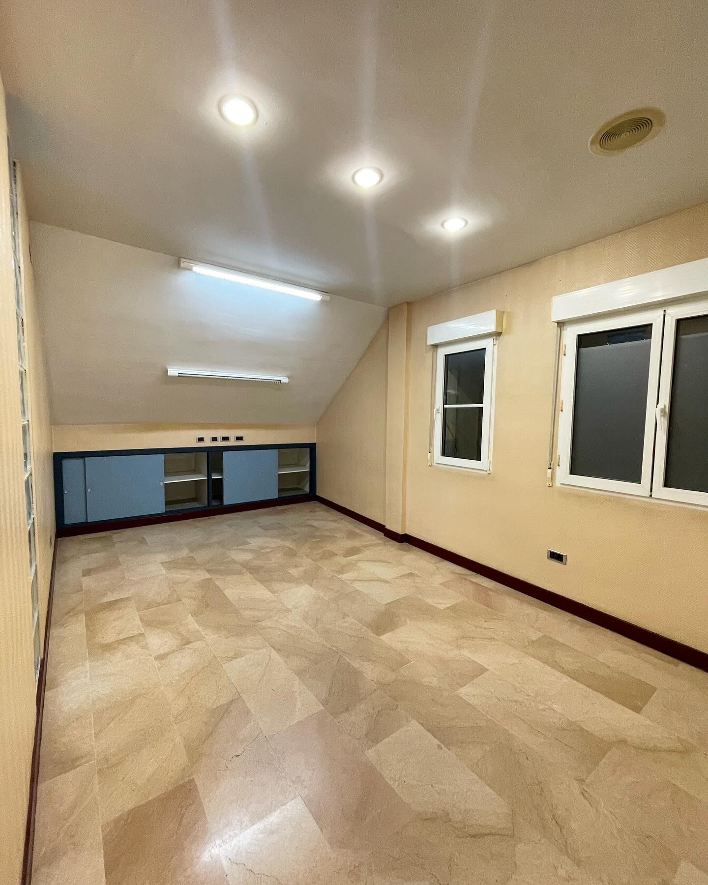 Office to rent in N/A, 31, Centro Ciudad