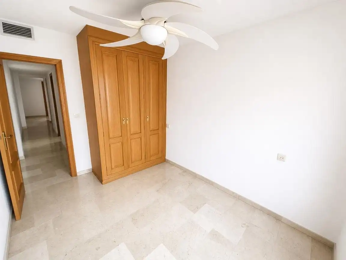 Ático con ascensor en venta en PINTOR LORENZO CASANOVA 43, imagen 13