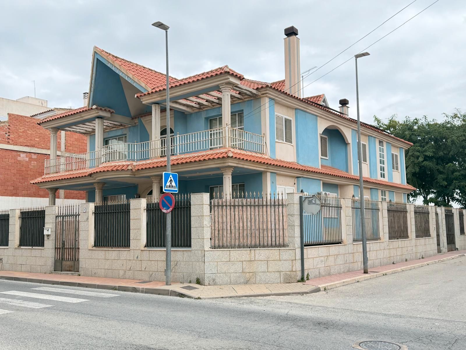 Exterior view of House or chalet for sale in Ceutí  with Air Conditioner, Heating and Private garden