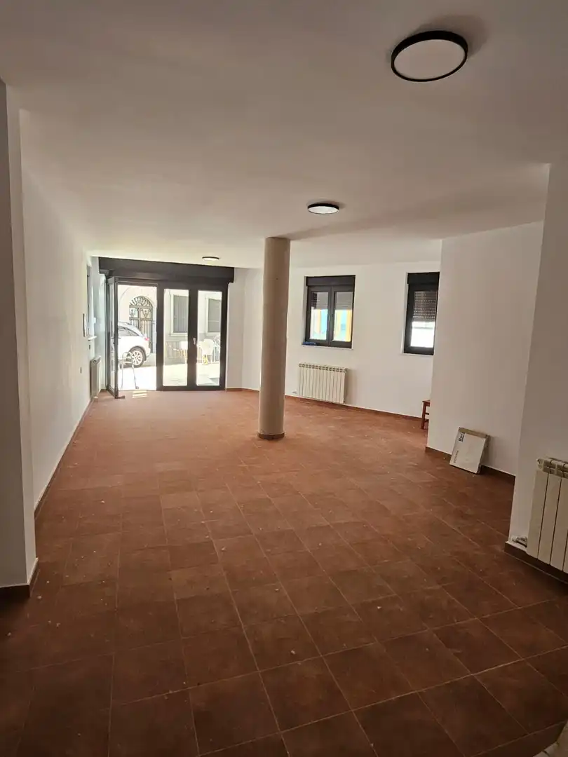 Gebäude zur Miete in Cespedosa de Tormes