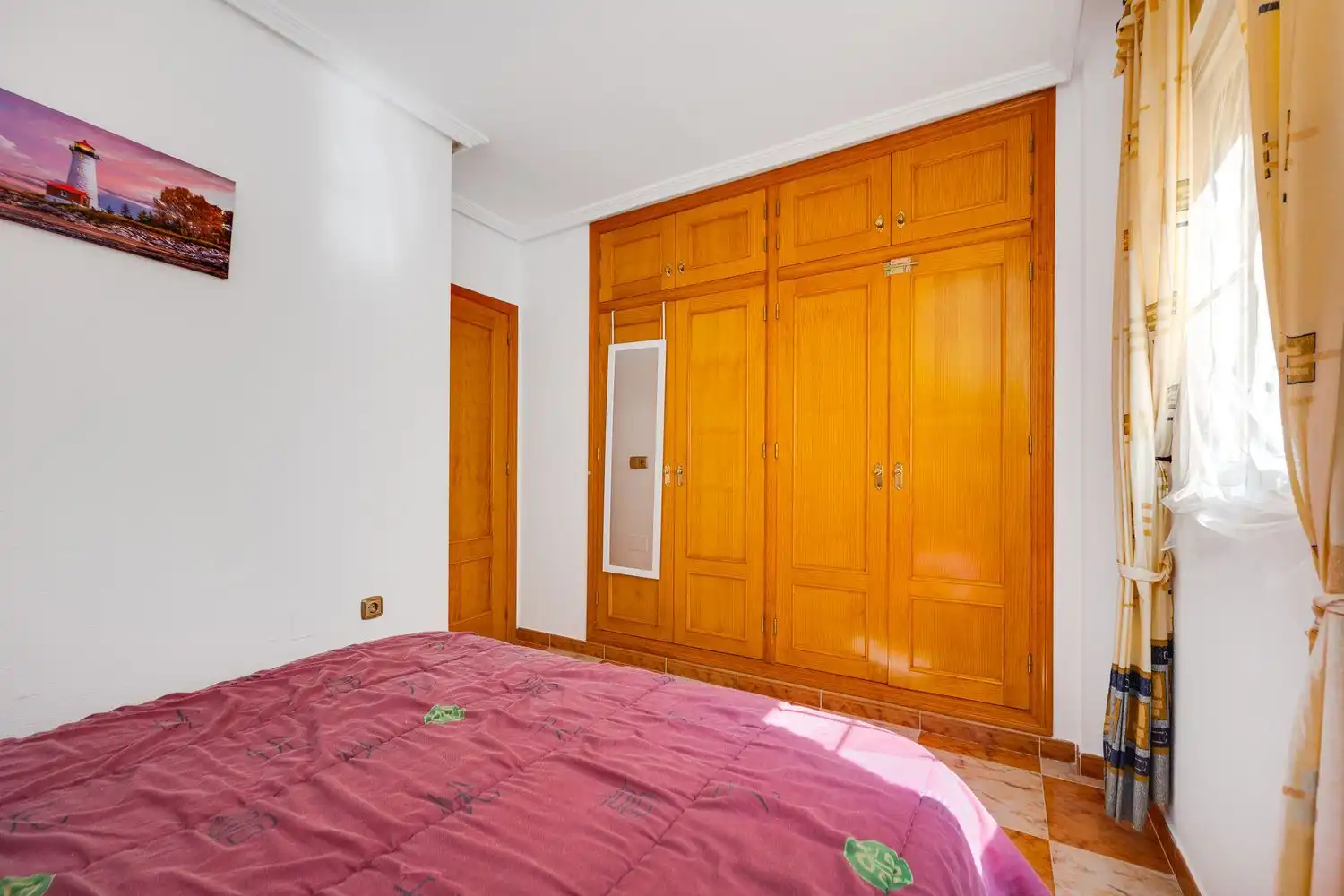 Dormitori de Pis en venda en Orihuela amb Aire condicionat, Terrassa i Moblat