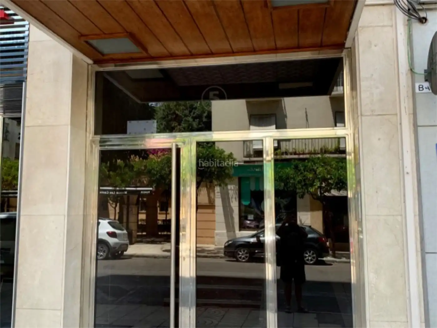 Wohnung mit Aufzug zum Verkauf in Avenida Santa Marina 5A, imagen 2