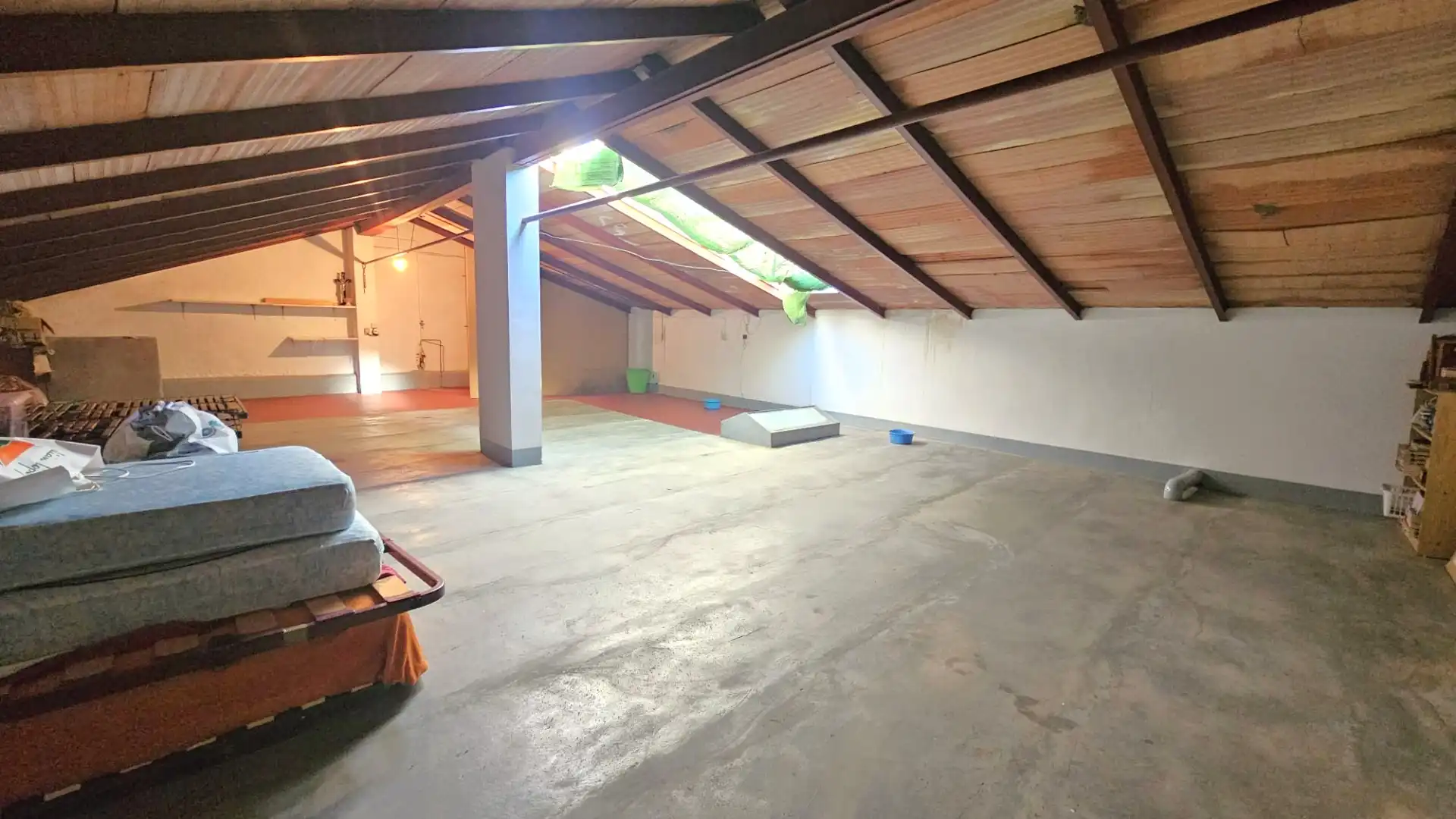 Casa adosada en venta en Santa Olalla del Cala con Aire acondicionado, Terraza y Balcón