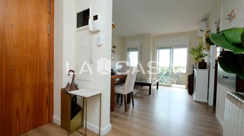 Photo 2 of Flat for sale in Carrer de la Mina de la Ciutat, Les Roquetes, Barcelona