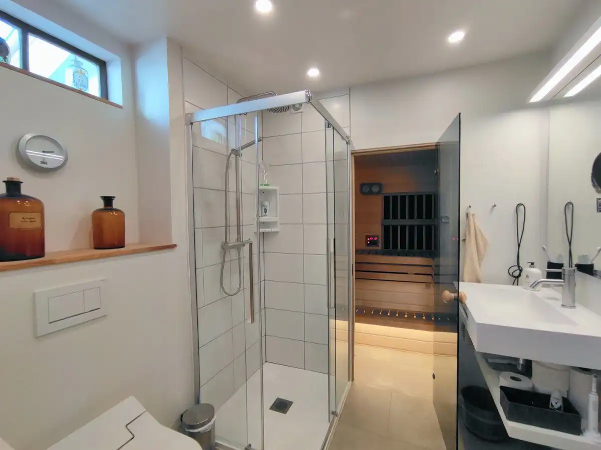 Bathroom of Houses for sale in Graus  with Private garden, Storage room and Sauna