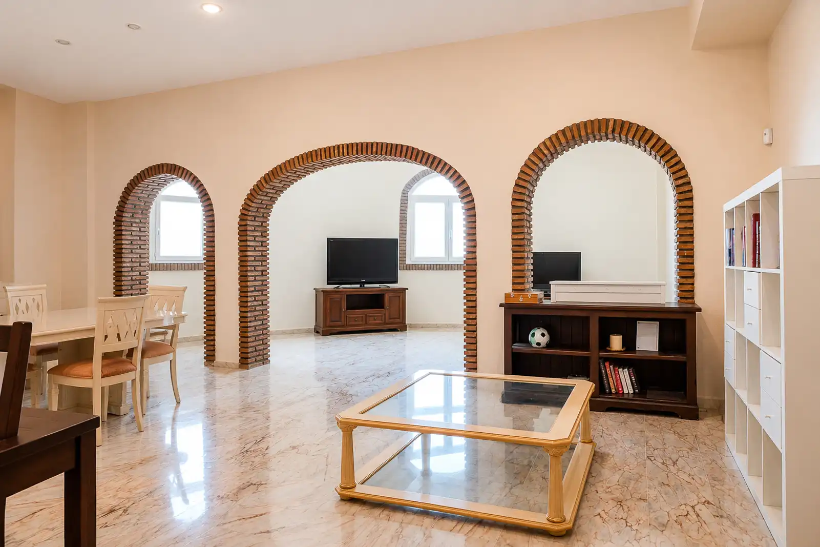Living room of Detached homes for sale in Benalmádena  with Air Conditioner, Private garden and Terrace