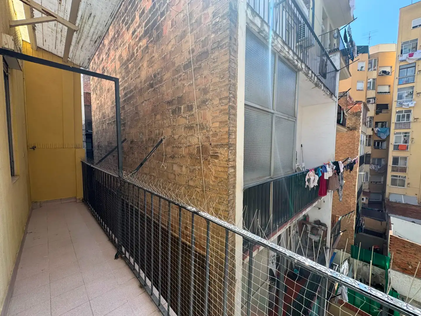 Terraza de Piso en venta en Barcelona con Horno, Microondas y Balcón