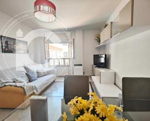 Sala d'estar de Apartament de lloguer en  Granada Capital