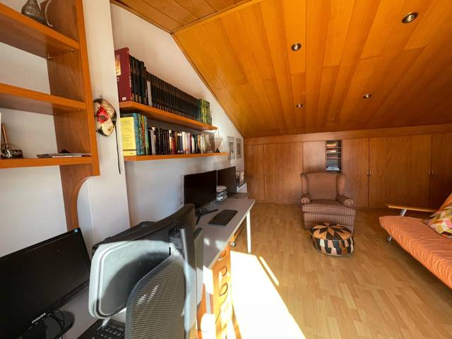 Casa adosada en Venta en Barri Antic