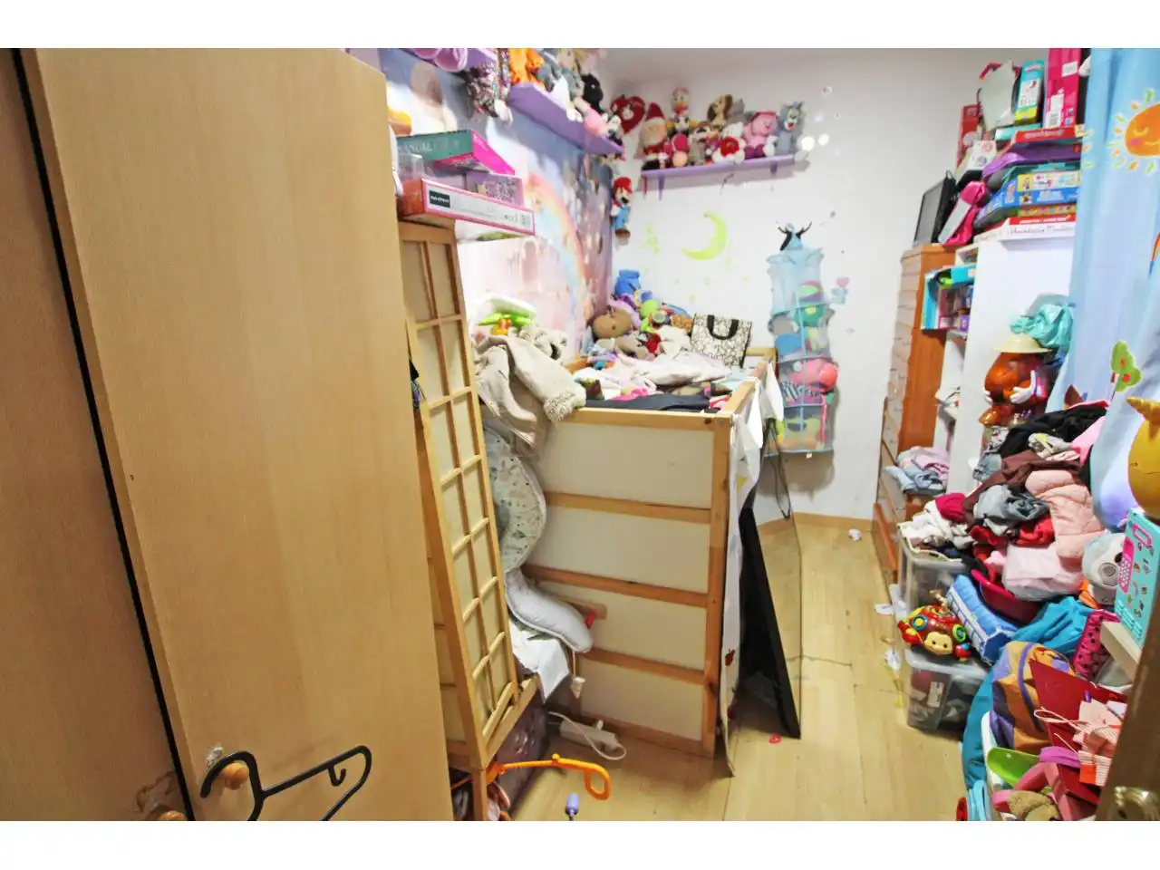 Bedroom of Flat for sale in Madrid  with Air Conditioner