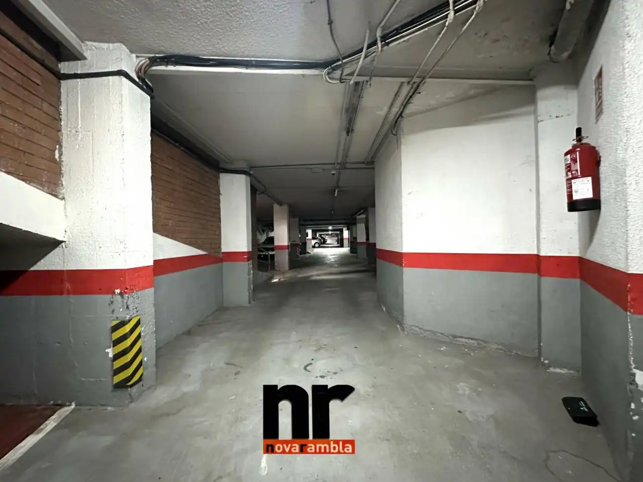 Parkplatz von Garage zum Verkauf in Ripollet
