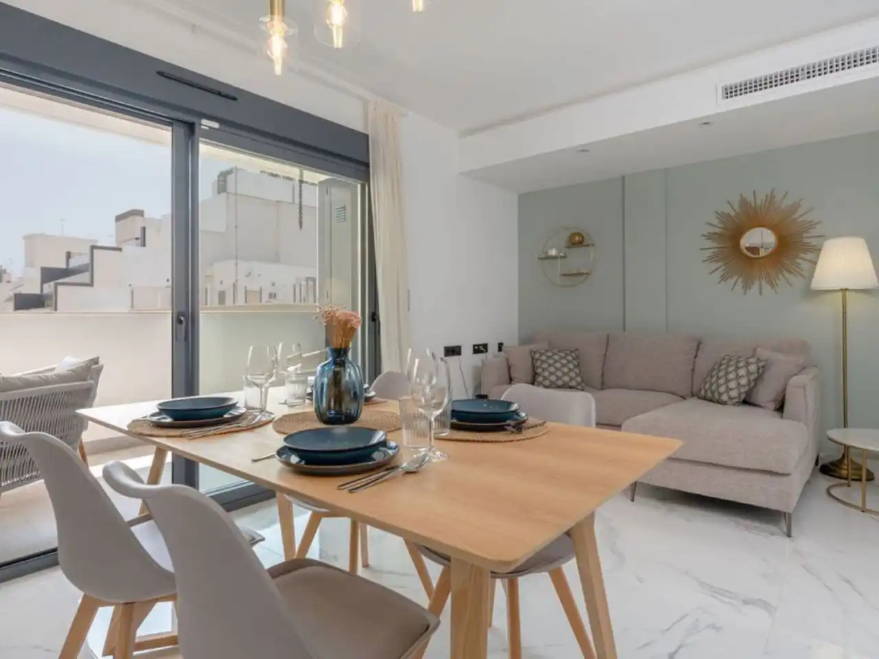 Flat with lift for sale in Rambla Juan Mateo García 25