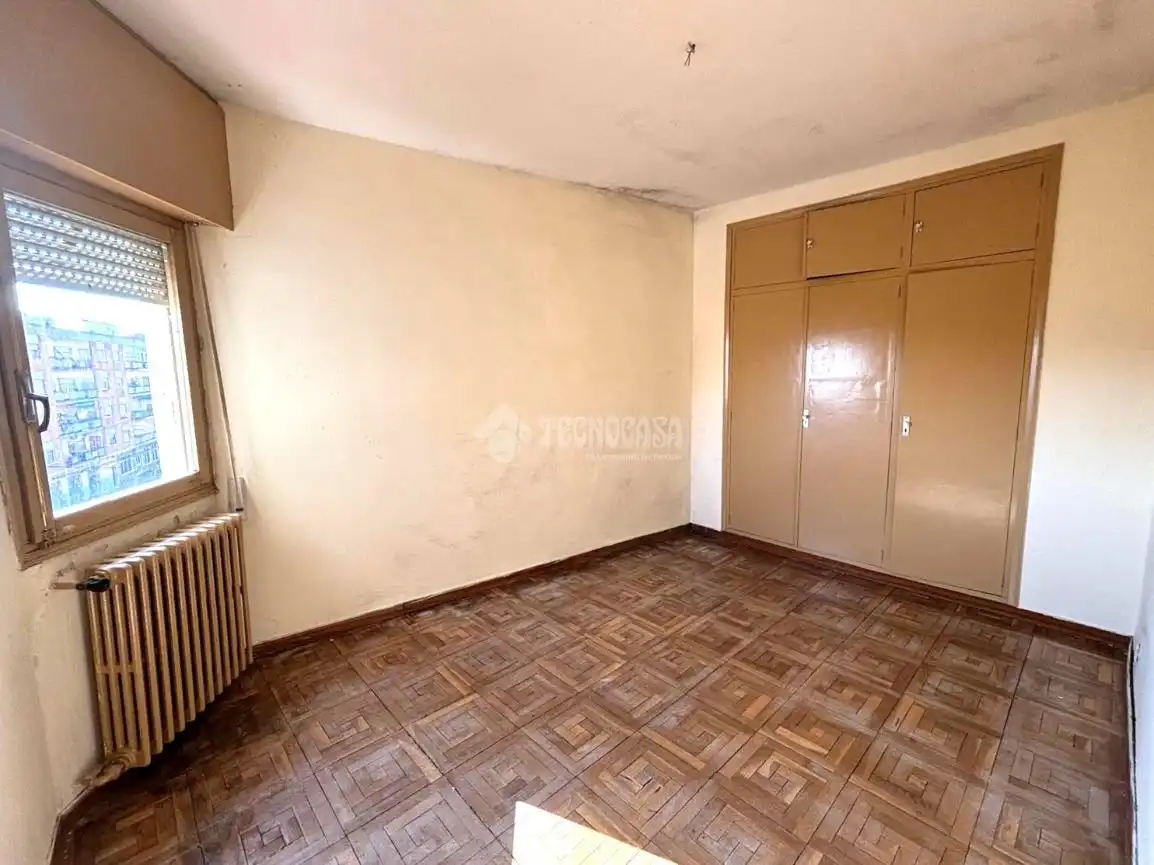 Bedroom of Flat for sale in Medina del Campo  with Terrace and Balcony